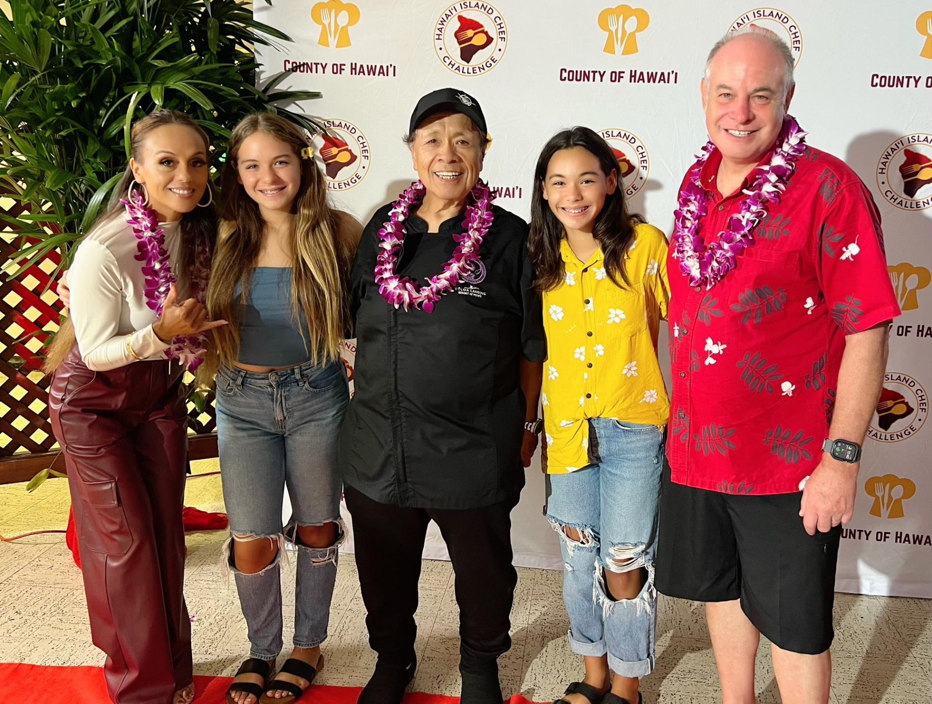 Sam Choy with his Granddaughters and Mayor Mitch Roth