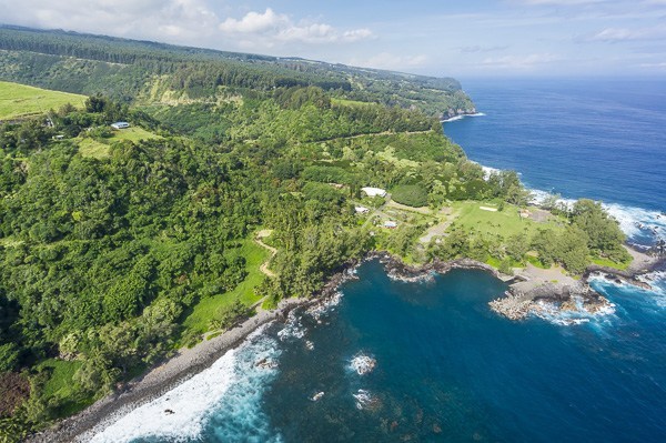 Laupahoehoe Point